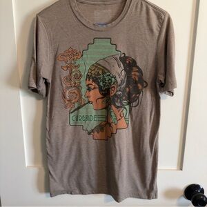 Curbside Women's Graphic Short Sleeve Tee — Taupe with Green & Orange Art